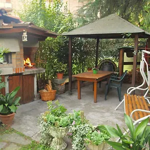 Casa Santina , Bolonia Włochy
